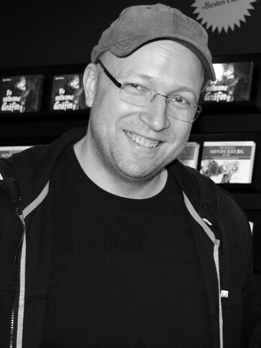 Dennis Ehrhardt (Skript-Autor & Regisseur)